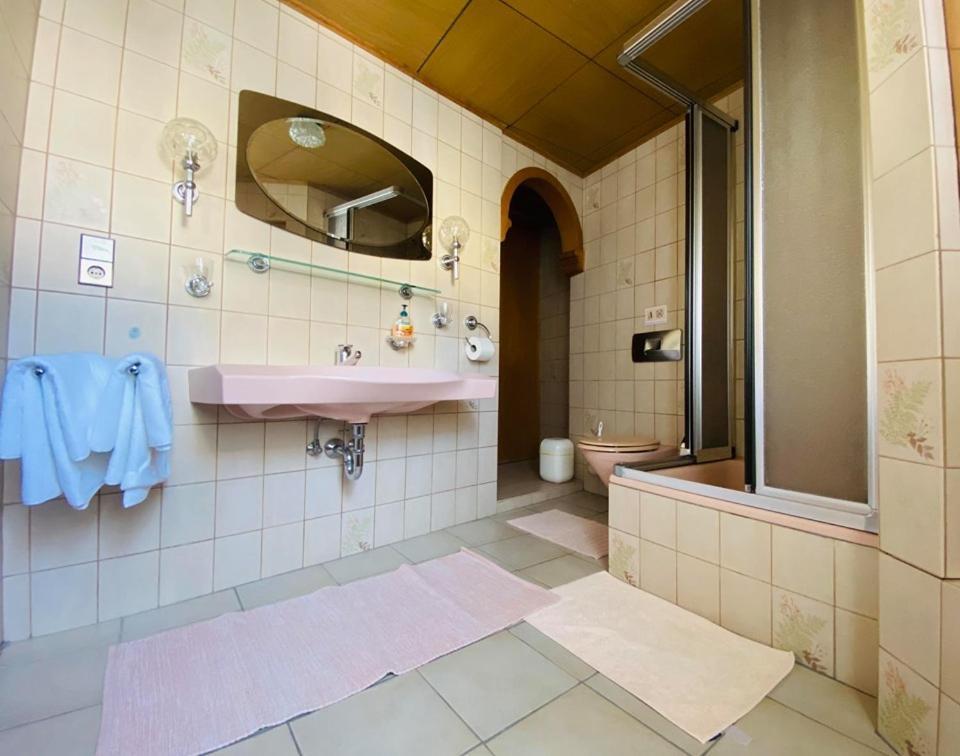 Gasthaus Castor كلوتن المظهر الخارجي الصورة