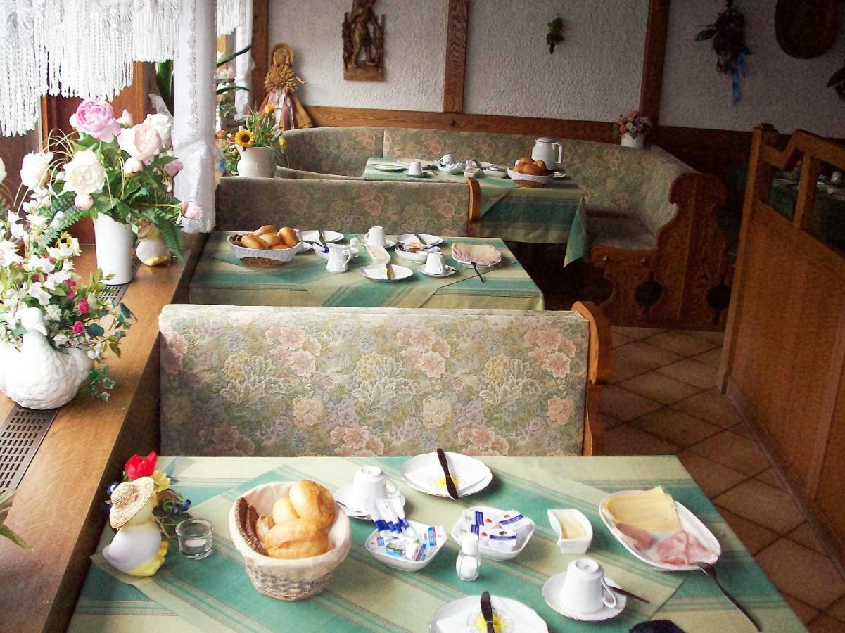 Gasthaus Castor كلوتن المظهر الخارجي الصورة